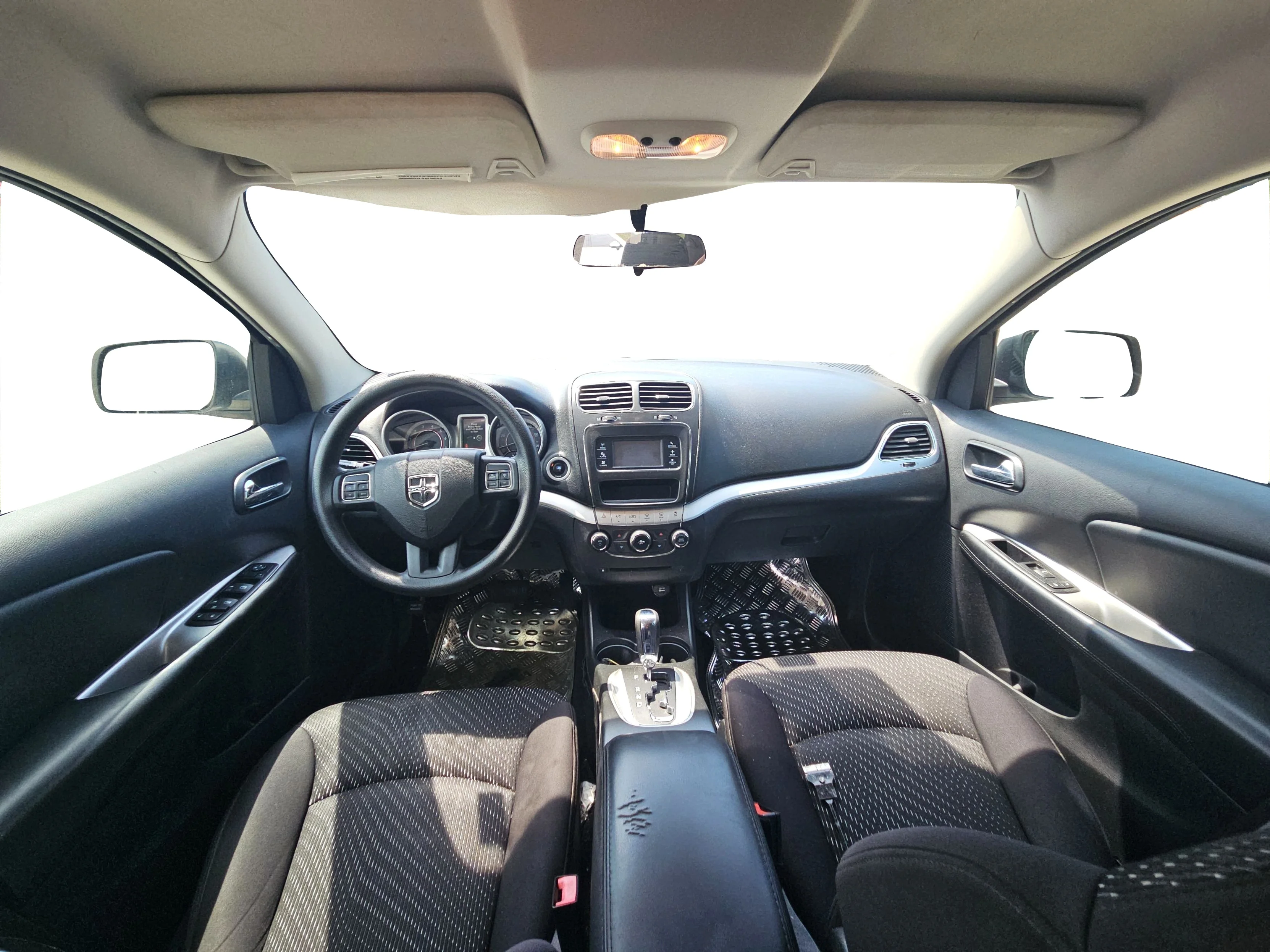 Used 2014  Dodge SXT image 14