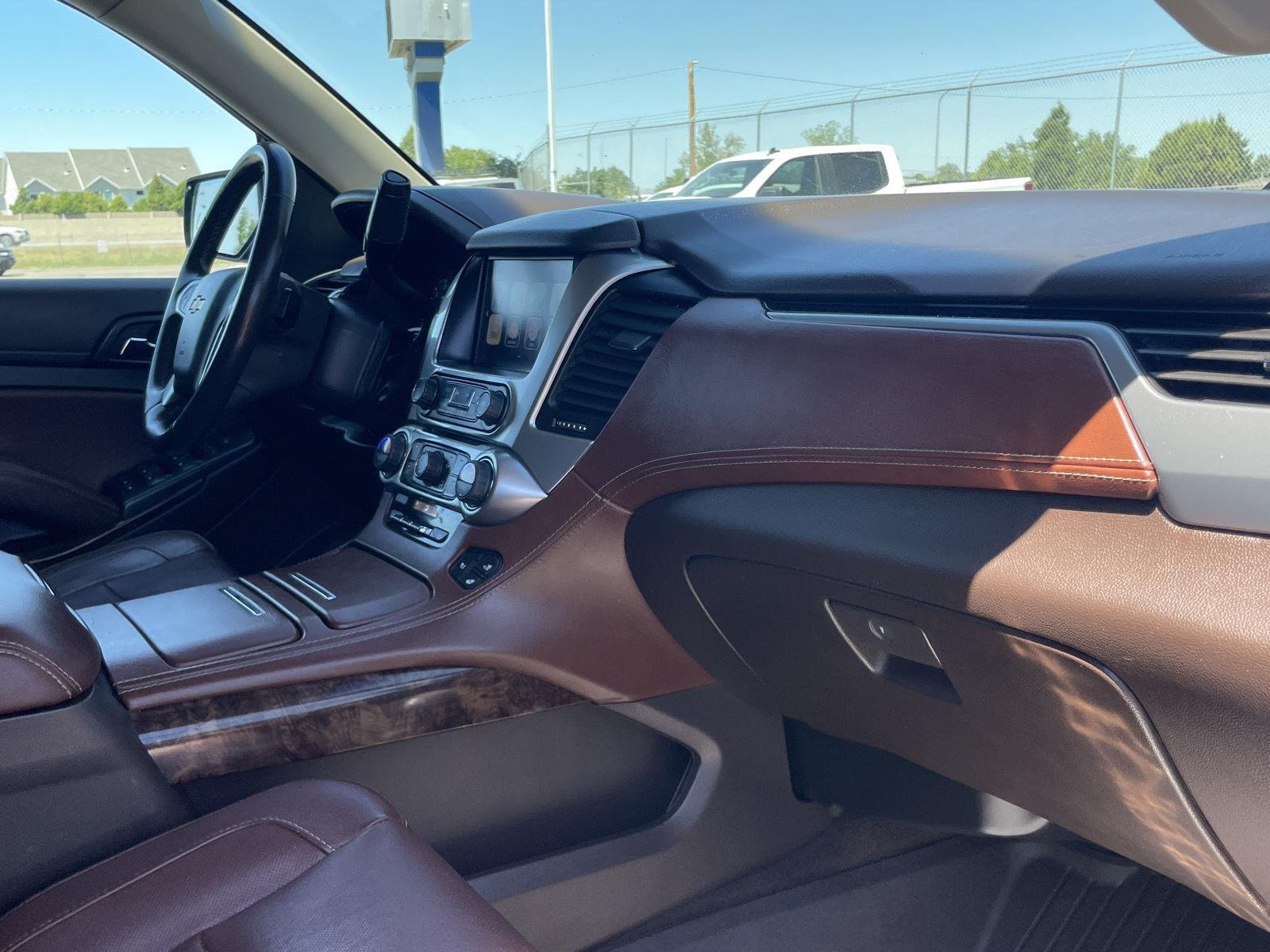 2017 Chevrolet Tahoe Premier - Photo 39