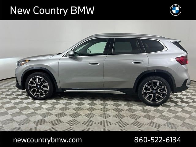 Used 2026 Space Silver Metallic BMW xDrive28i image 4