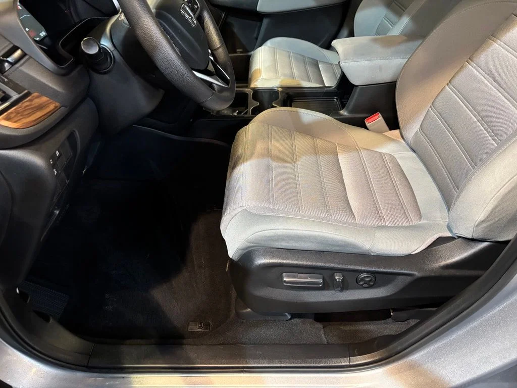 Certified Used 2022 Lunar Silver Metallic Honda EX image 19