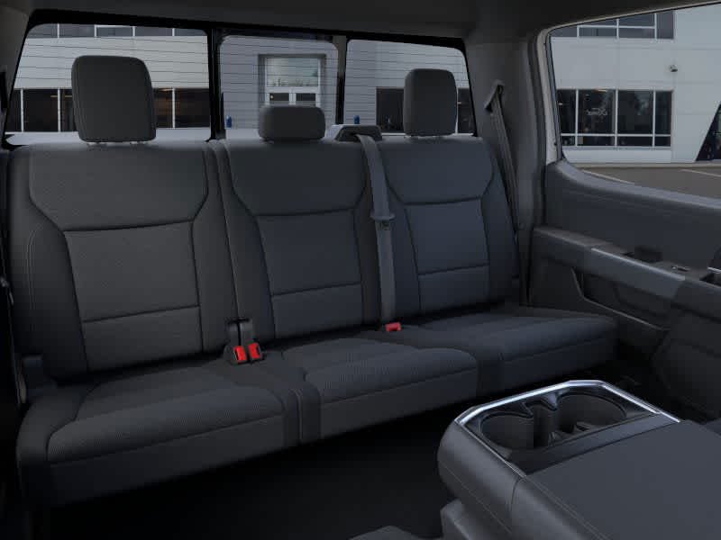 New 2026 Oxford White Ford XLT image 11