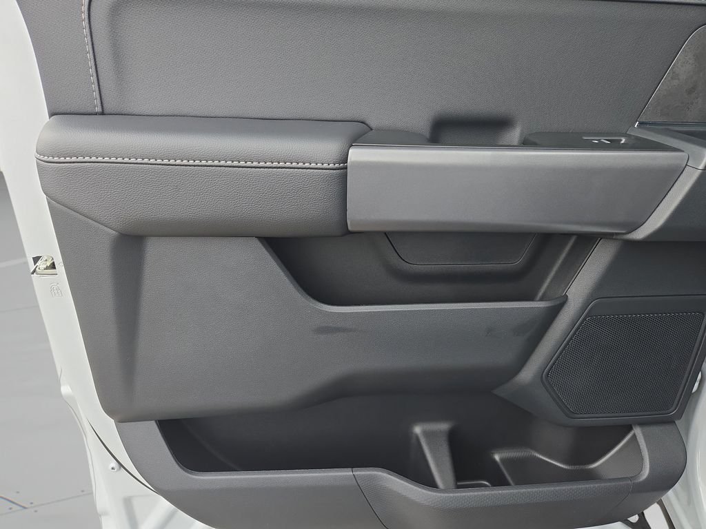 New 2025 White Ford XLT image 27