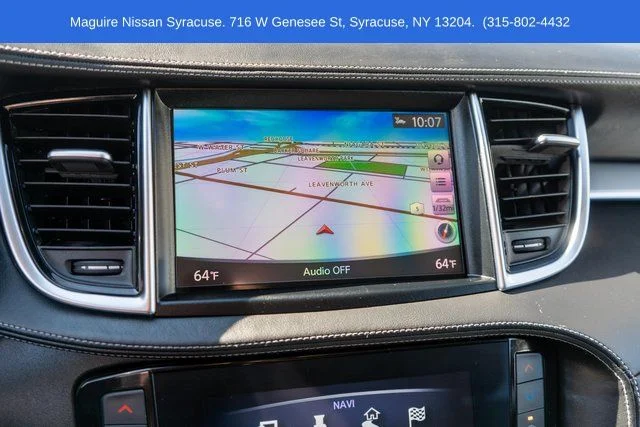 Used 2019 White INFINITI ESSENTIAL image 30