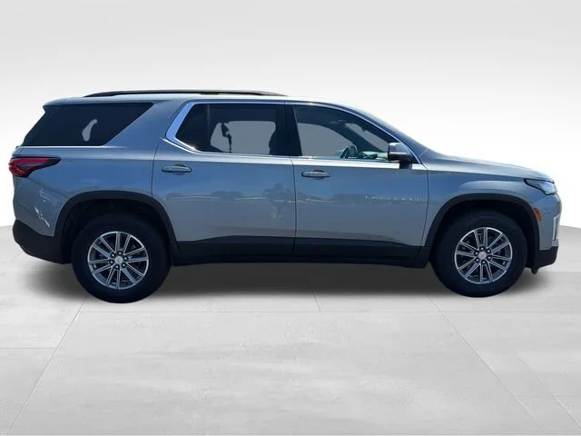 Used 2023 Sterling Gray Metallic Chevrolet LT Cloth image 8