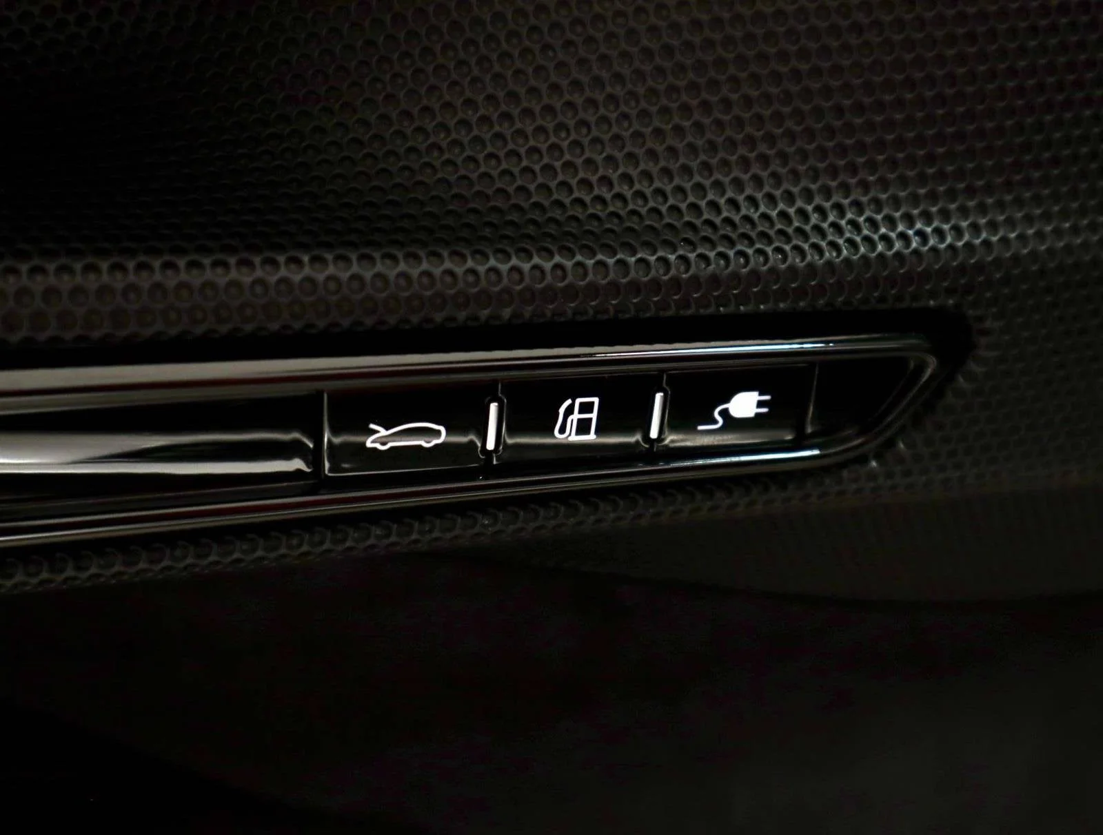 Certified Used 2022 Bianco Italia Ferrari  image 19