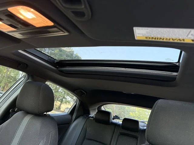 Used 2017  Honda EX image 20