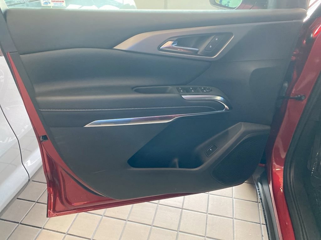 New 2027 Radiant Red Tintcoat Chevrolet LT image 9
