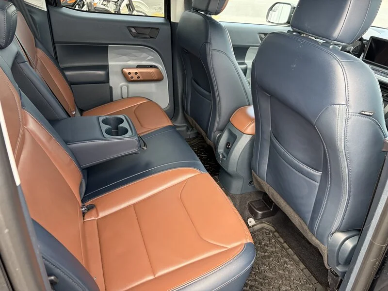 Used 2022 Black Ford Lariat image 19
