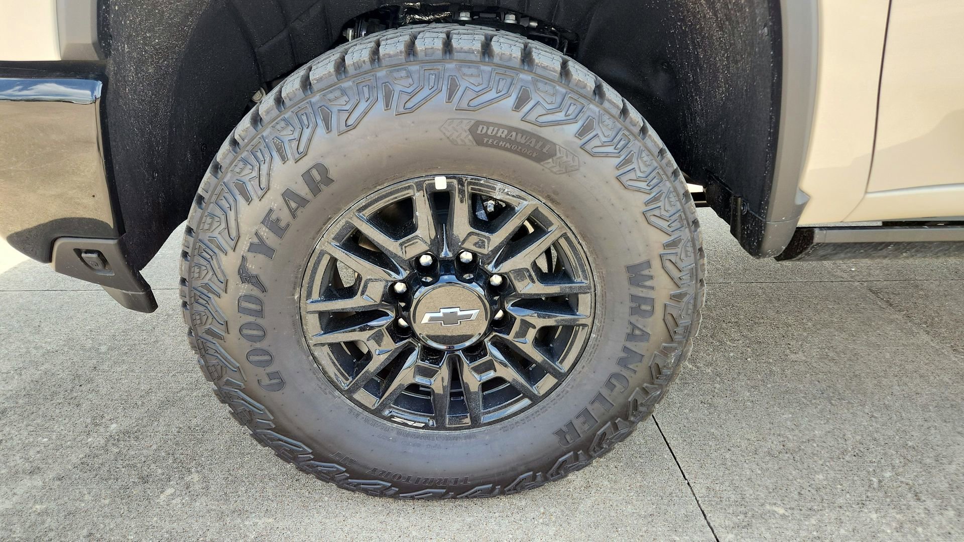 2026 Chevrolet Silverado 2500 HD ZR2 - Photo 9