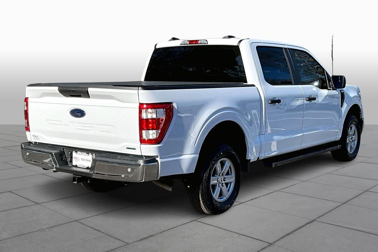 Used 2023 Oxford White Ford XL image 35