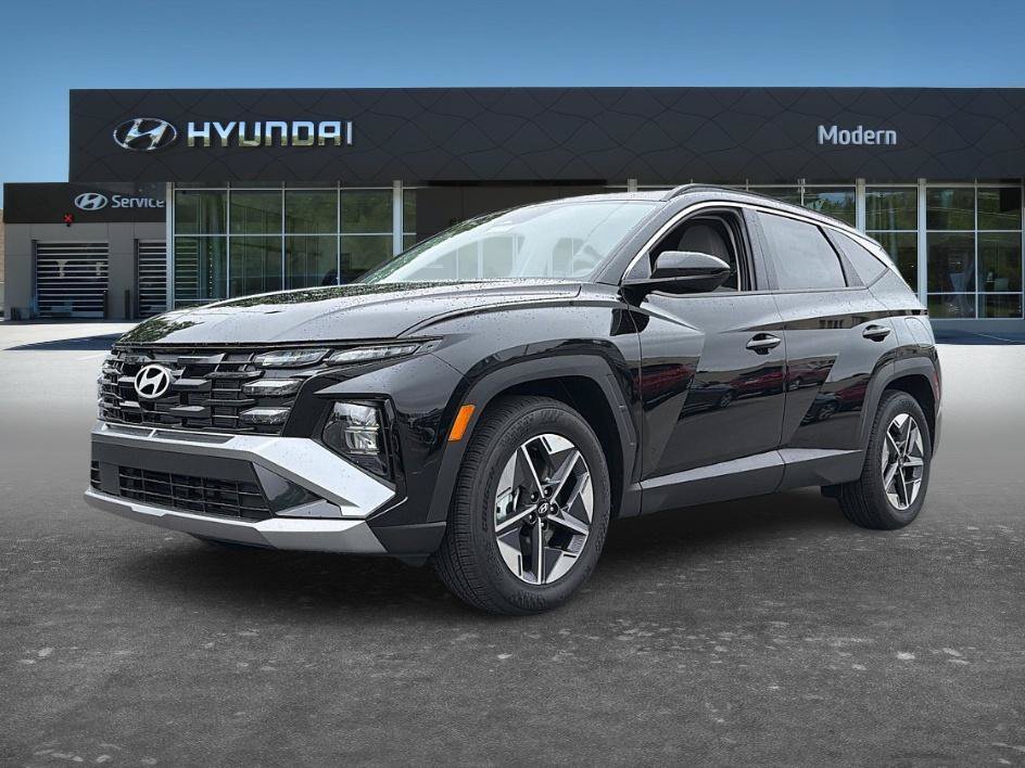 Used 2026 Phantom Black Hyundai SEL image 1