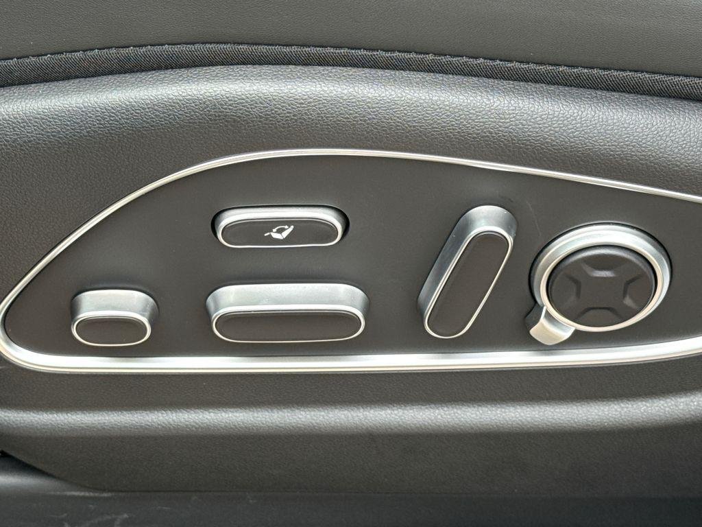 New 2026 Gray Hyundai Blue SEL 7P image 24