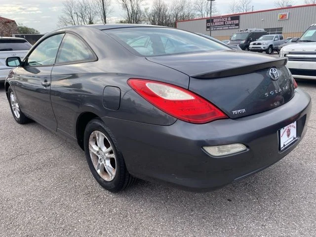 Used 2008 Gray Toyota  image 4