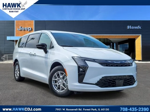 2027 Chrysler Pacifica Select's photo