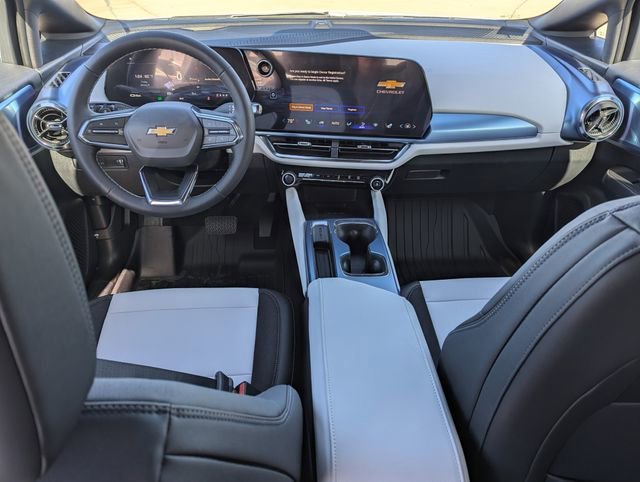 New 2026 Summit White Chevrolet LT image 5