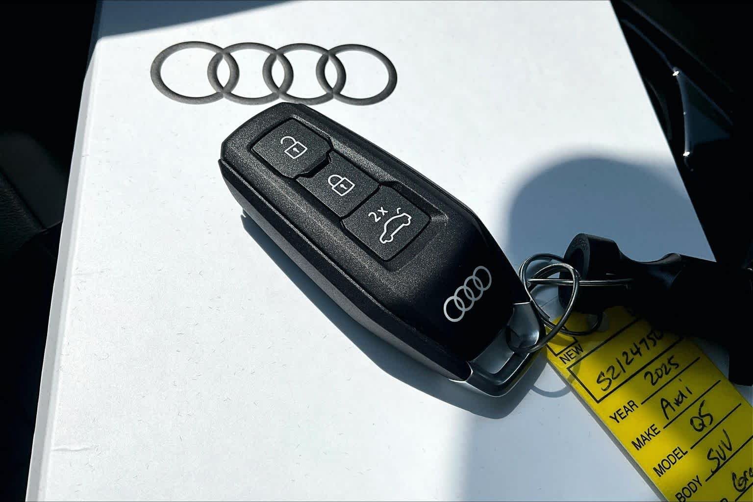 Used 2025 Tambora Gray Metallic Audi Premium Plus image 15