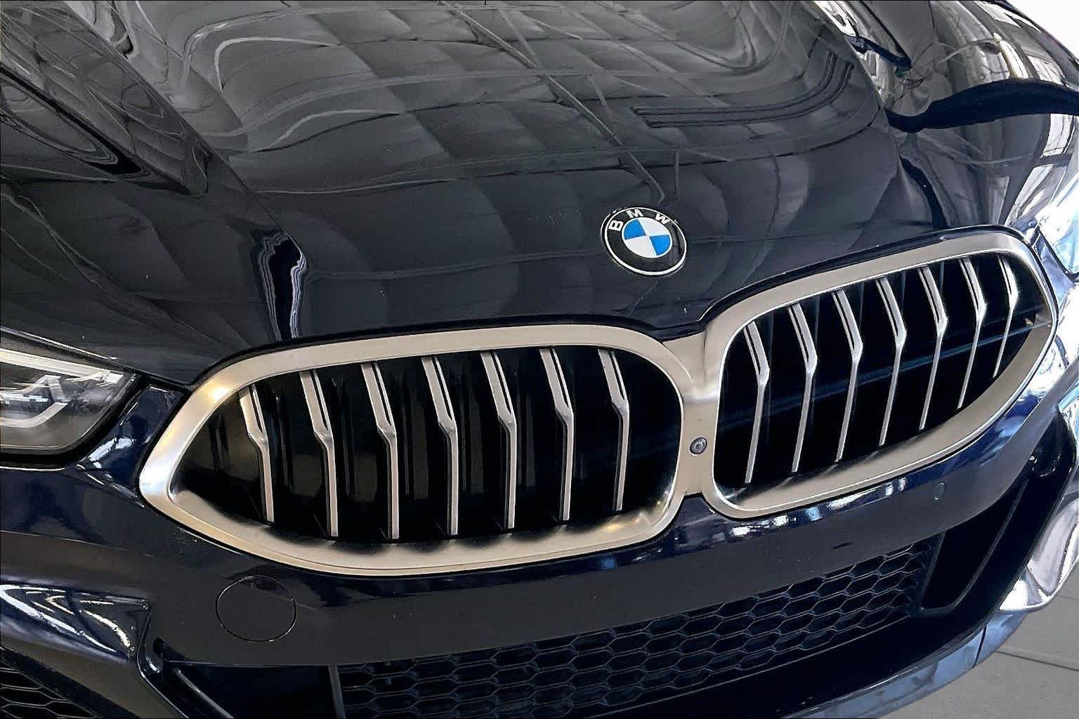 Used 2022 Carbon Black Metallic BMW M850i xDrive image 29