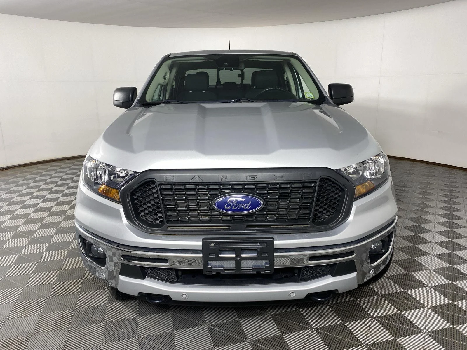 Used 2019 Ingot Silver Ford XL image 5