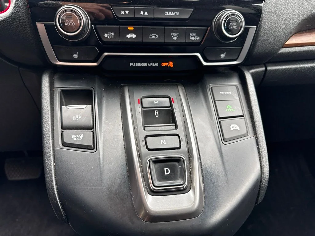 Used 2021 Crystal Black Pearl Honda Touring image 15