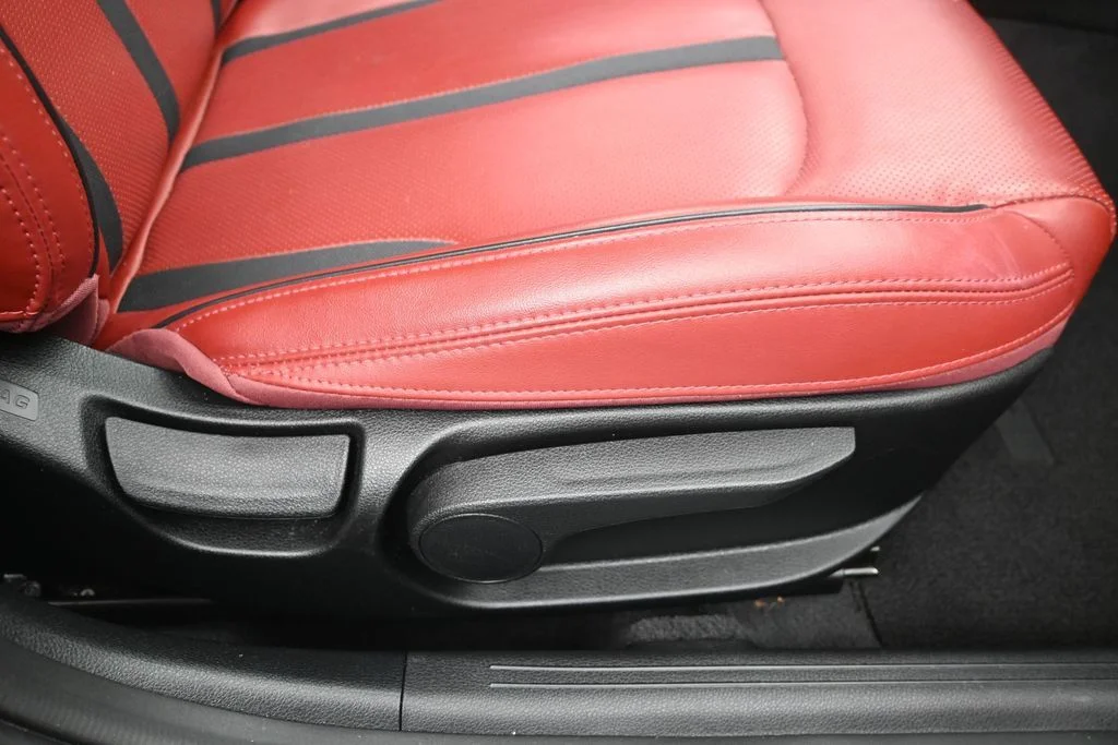 Used 2022 Gray Kia GT-Line image 10