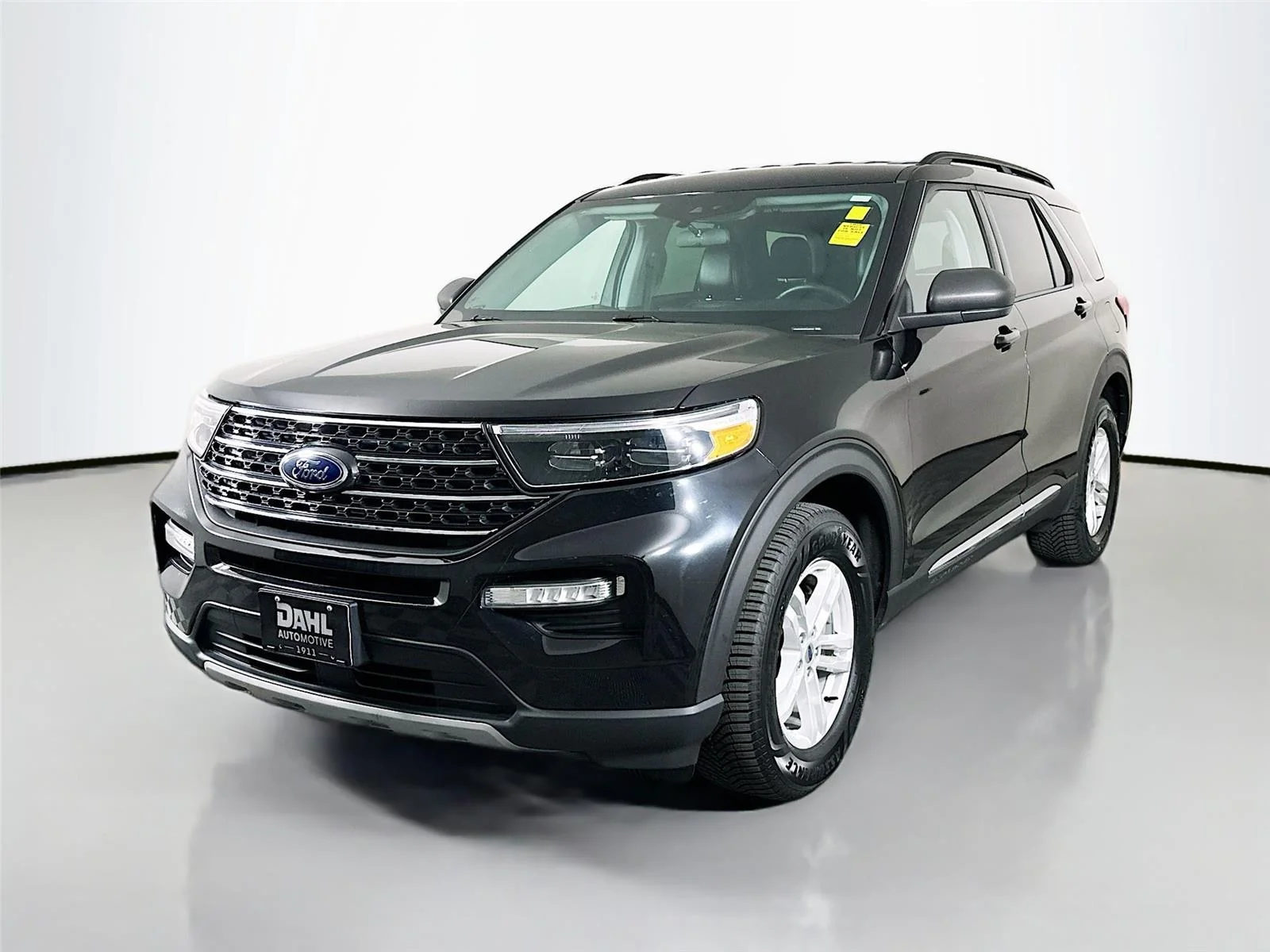 Used 2024  Ford XLT image 4