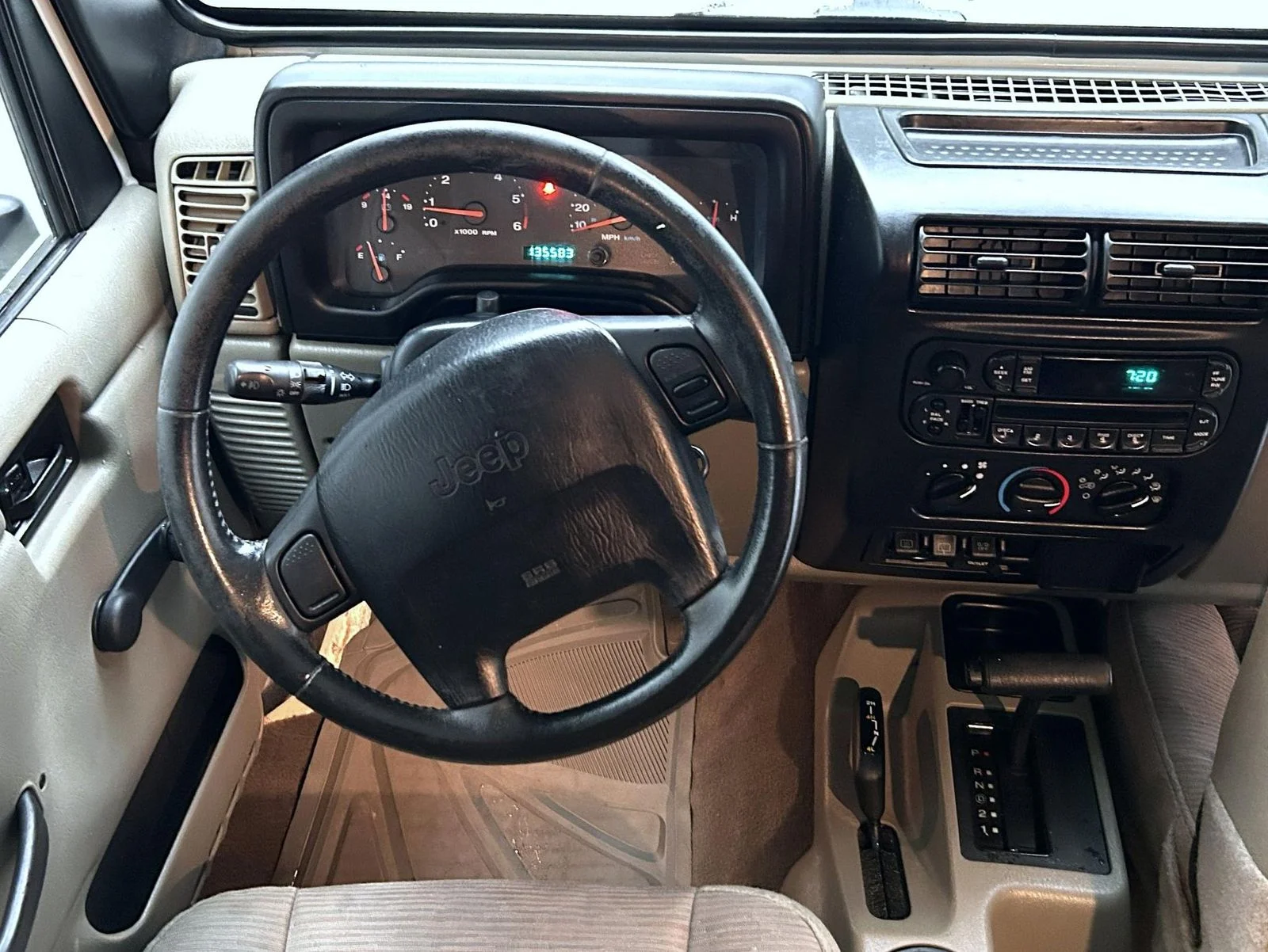 Used 2003 White Jeep Sport image 14