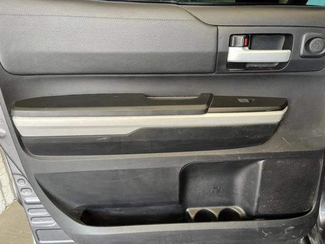 Used 2020 Magnetic Gray Metallic Toyota SR5 image 45