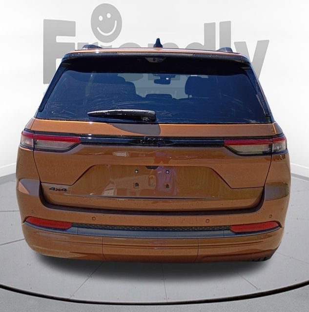 New 2026 Copper Shino Metallic Clear-Coat Exterior Paint Jeep Limited Reserve image 5