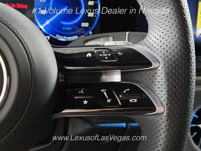 Used 2025 Gray Mercedes-Benz G 580 image 32