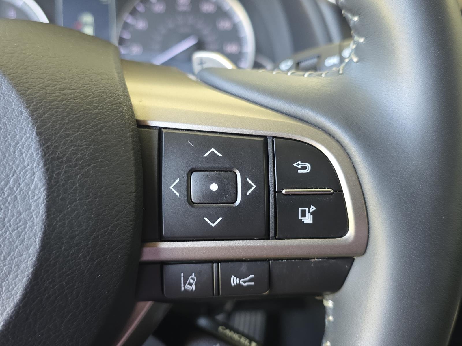 2022 Lexus RX 350 - Photo 28