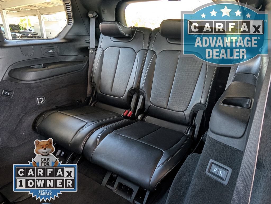 Used 2023  Jeep Overland image 25