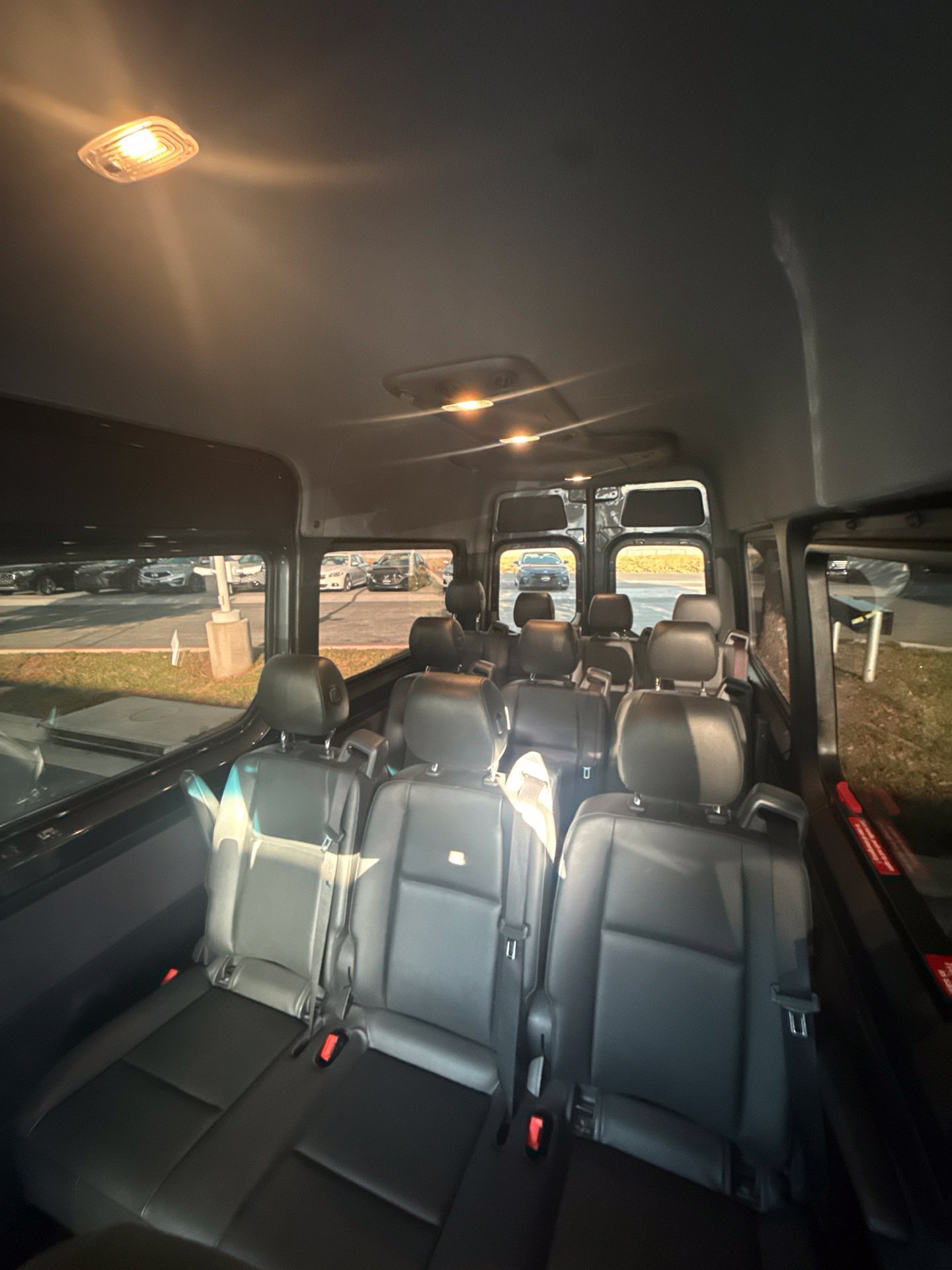 Used 2022  Mercedes-Benz Passenger 144 WB image 13