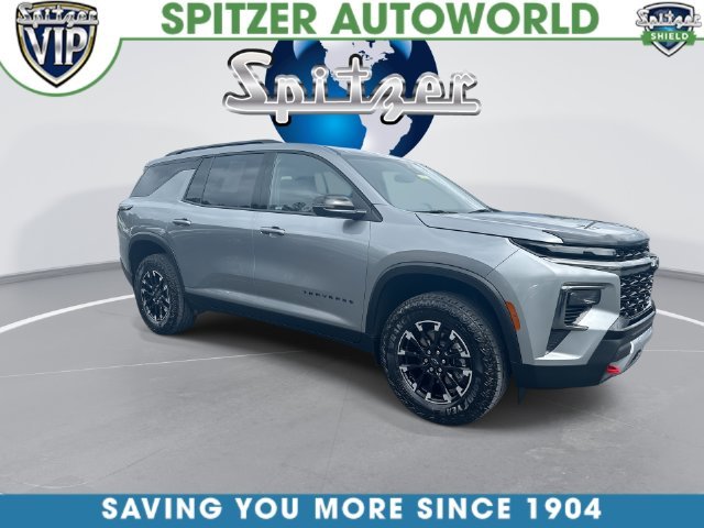 2025 Chevrolet Traverse Z71 - Photo 3