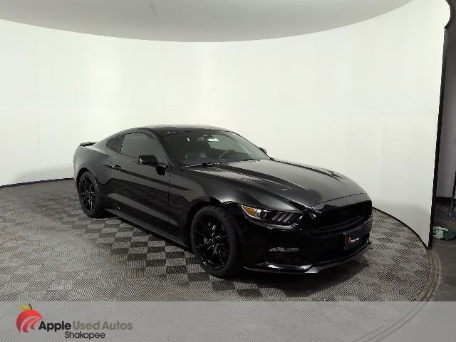 2017 Ford Mustang GT Coupe Premium's photo