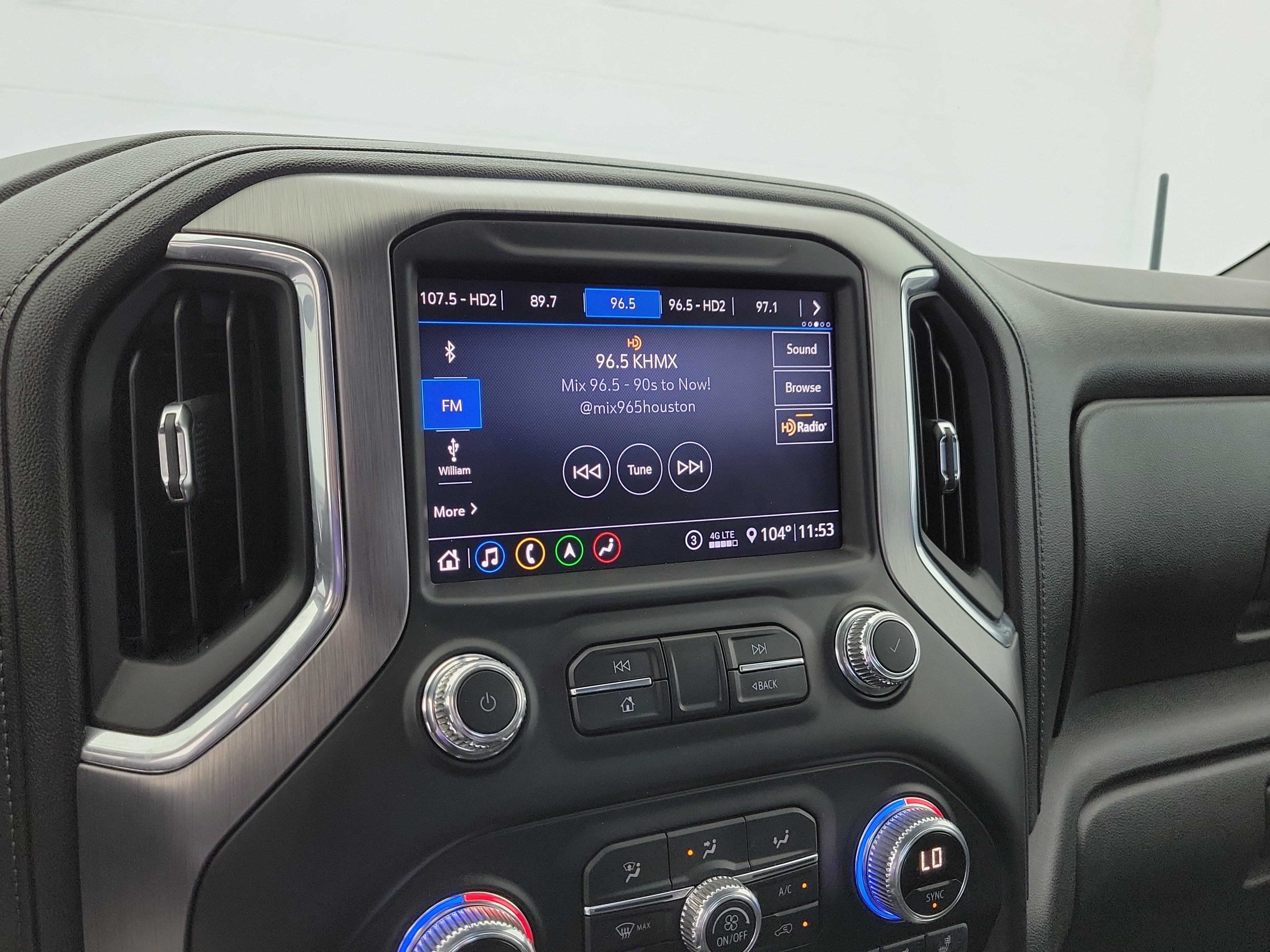 Used 2020 Dark Sky Metallic GMC Denali image 25