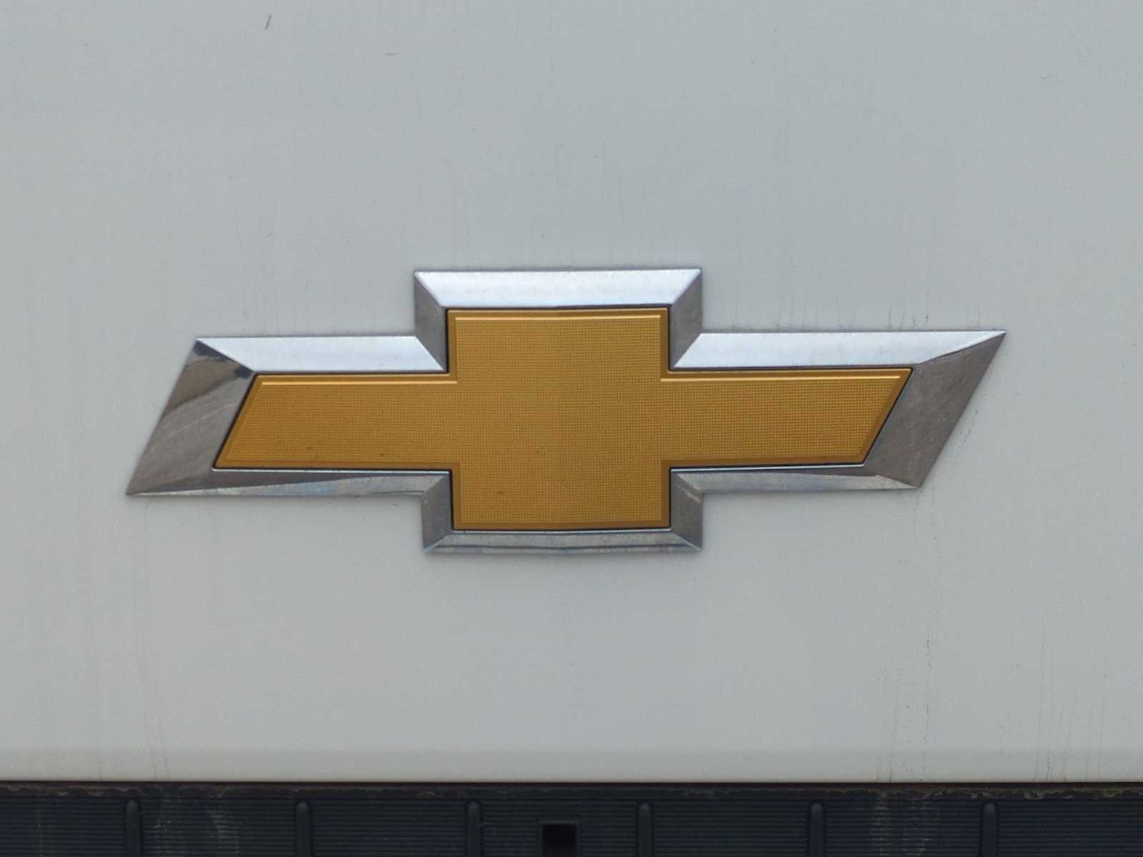 New 2024 Arc White Chevrolet 2WD Reg Cab 132.5" image 8