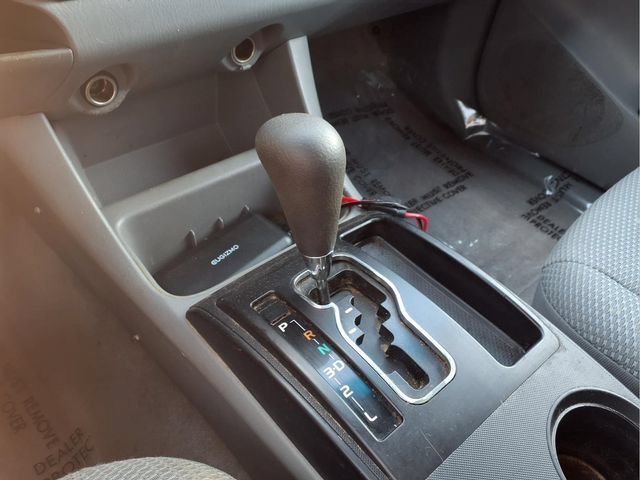 Used 2006  Toyota Y image 4