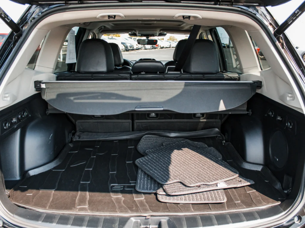 Used 2024 Crystal Black Silica Subaru Touring image 31