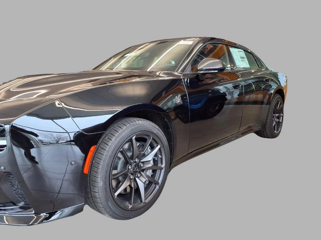 New 2026 Diamond Black Crystal Pearlcoat Dodge R/T Scat Pack image 21