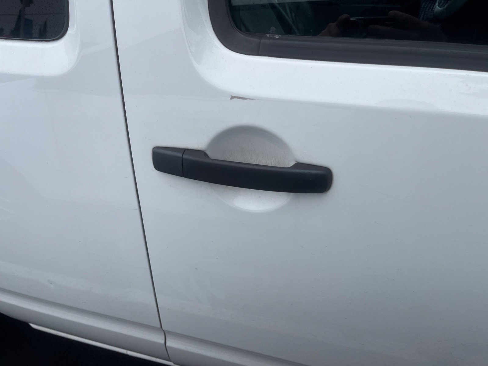 Used 2019 Glacier White Nissan SV image 7