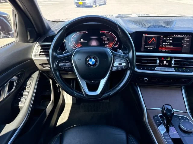 Used 2019 Black Sapphire Metallic BMW 330i image 14