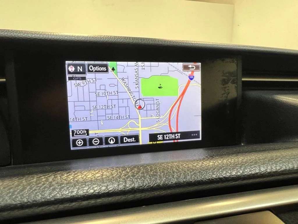 Used 2015 Silver Lexus 350 image 25