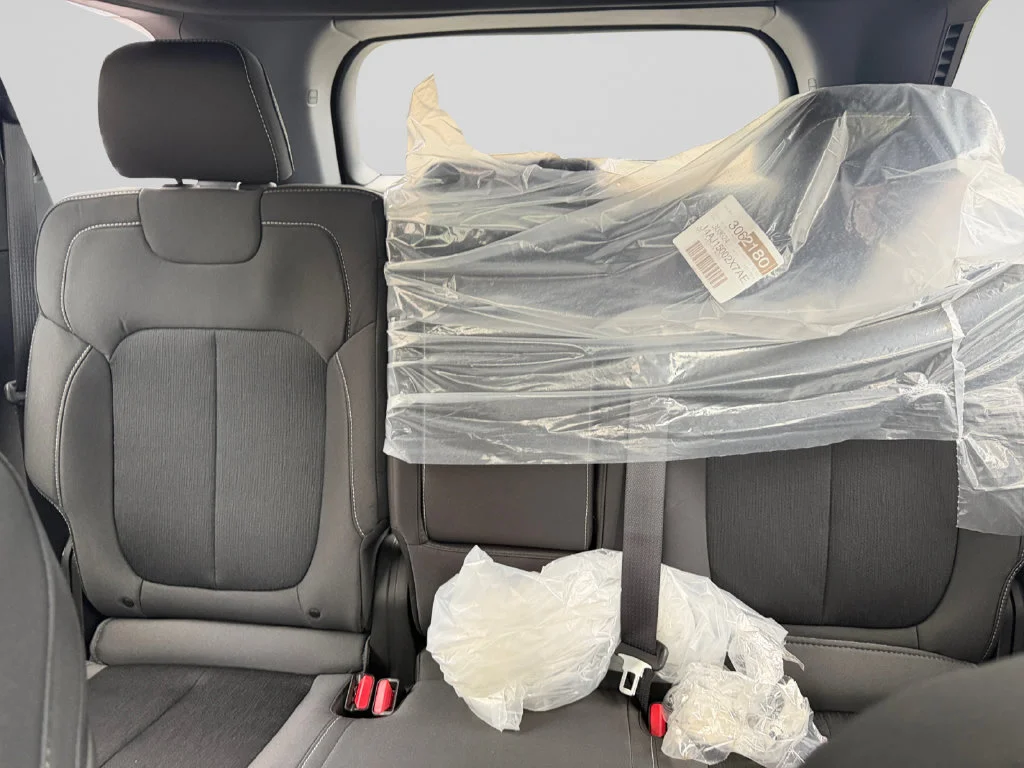 New 2026 Baltic Gray Metallic Clear-Coat Exterior Paint Jeep Laredo image 16