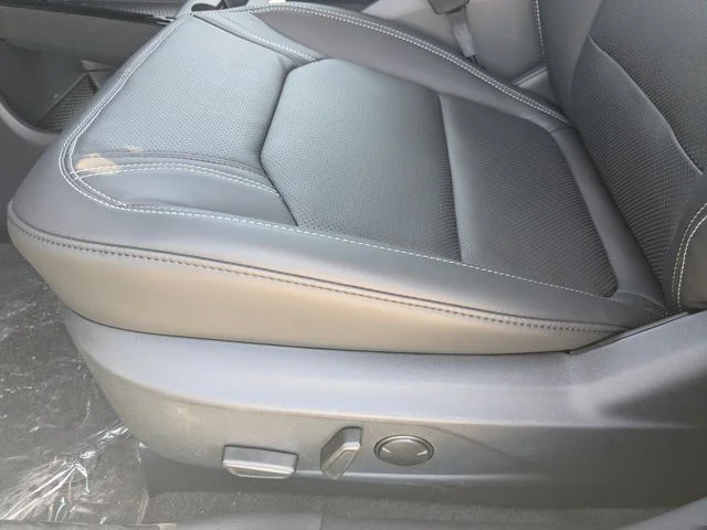 New 2026 Green Ford Premium image 19