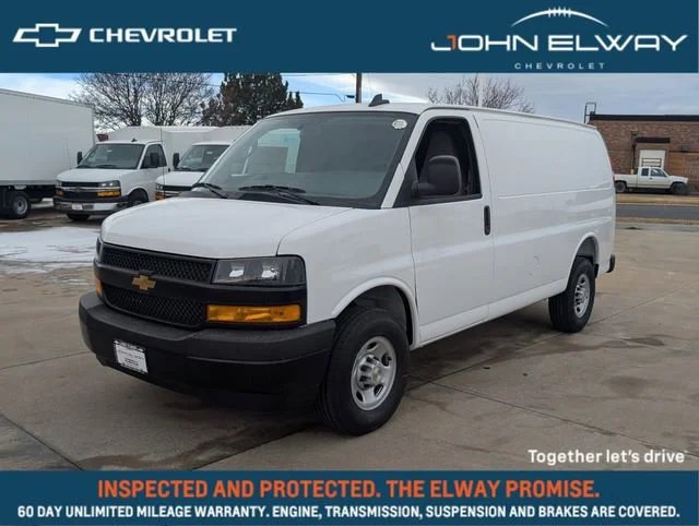 2026 Chevrolet Express 3500 Work Van HD's photo