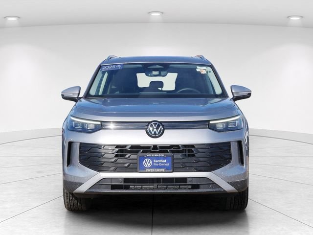 Certified 2025 Volkswagen Tiguan SE with VIN 3VVMR7RM8SM005079 for sale in Inver Grove Heights, Minnesota