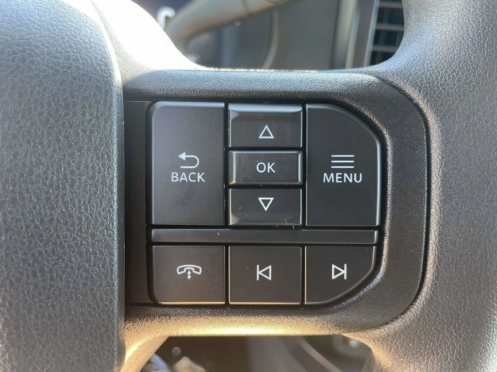 New 2027 Silver Ford XLT image 23