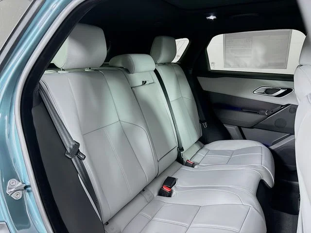 New 2026 Green Land Rover Dynamic SE image 25