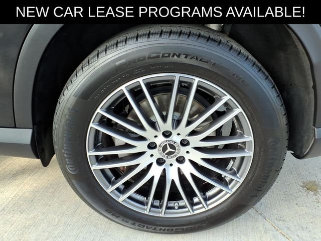 Used 2026 Black Mercedes-Benz GLC 300 image 24