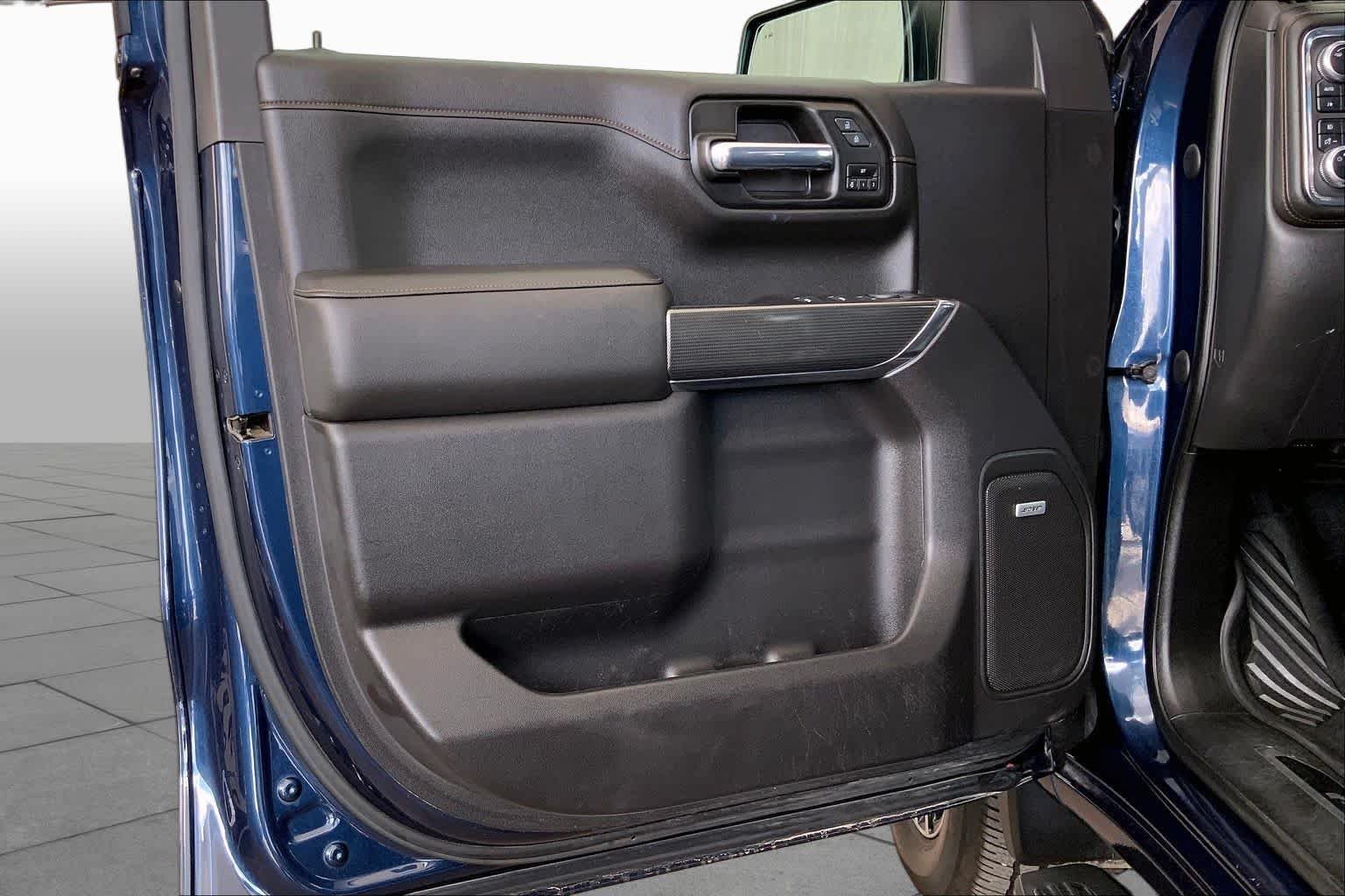 Used 2020 Pacific Blue Metallic GMC AT4 image 22